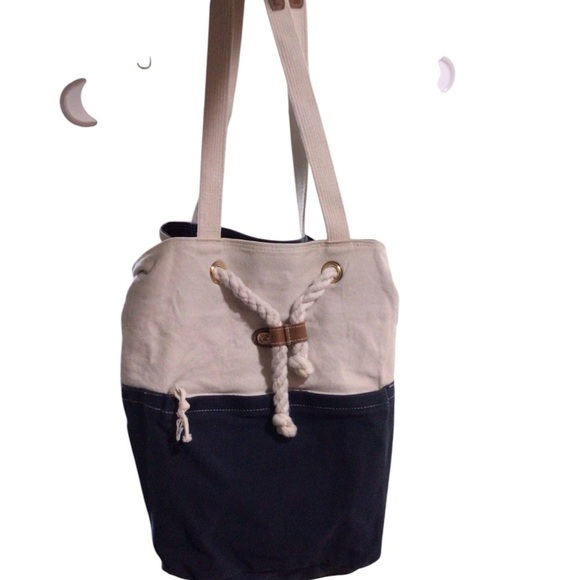 Taylor Boothe Handbags - Taylor Boothe Cream Color-Block Tote with Dual Straps